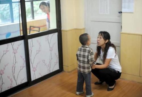 孩子|这种“新型把尿”正在摧毁孩子的排便系统,很多家长却还乐此不疲