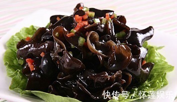 维生素e|木耳虽好,但2类人切记别吃,尤其是第二种,嘴再馋也别碰!