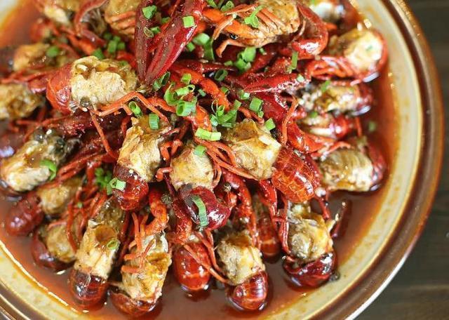 丝瓜汤|坐月子期间,坚持“三吃三不吃”,对母乳好,也能远离月子病