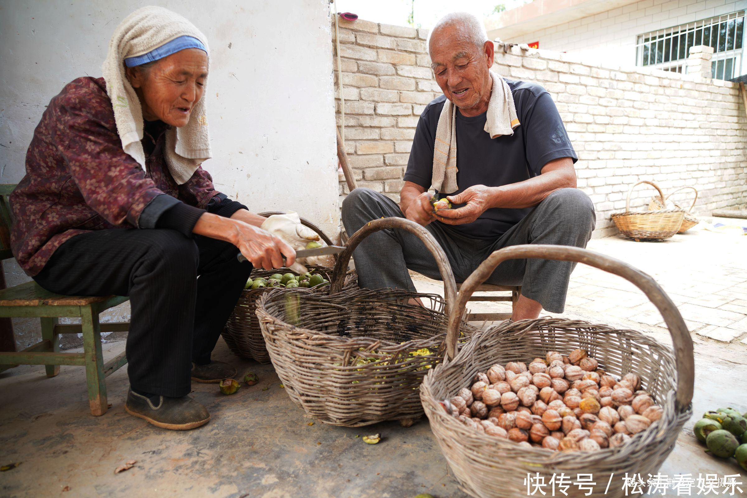 山西|山西深山发现3户人家，7旬老人自建“活人墓”，咋回事