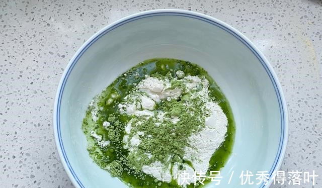 孩子挑食不爱吃饭,试试彩色蝴蝶面营养美味易消化,自己做真简单!