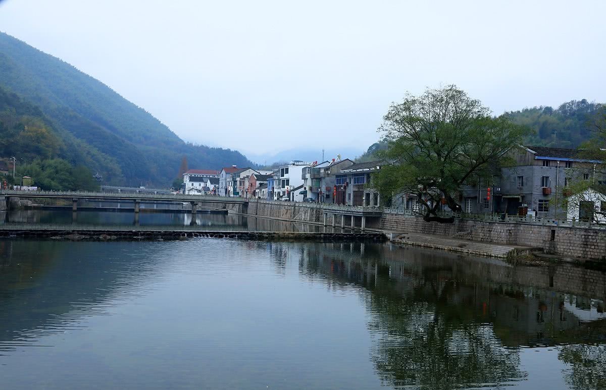 大堰风云，县溪风景，中国驻印尼首任大使的悲惨人生