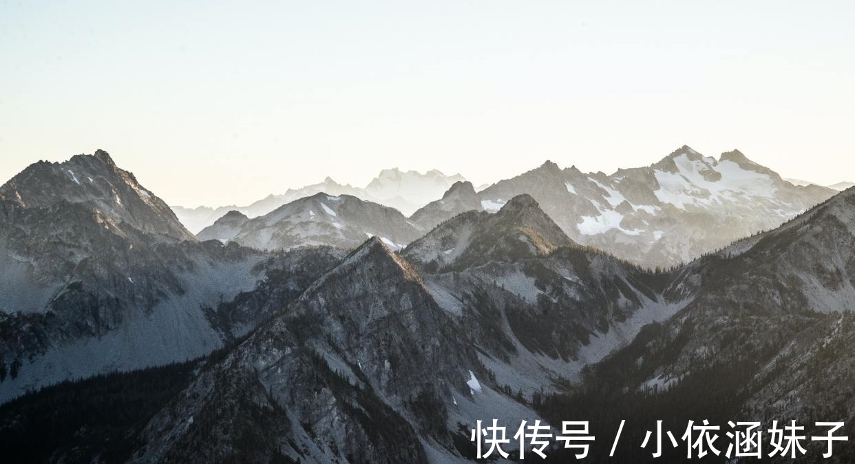 滕王阁序&王勃很经典的一首《山中》,短短20字萧瑟隽永,结尾两句回味无穷