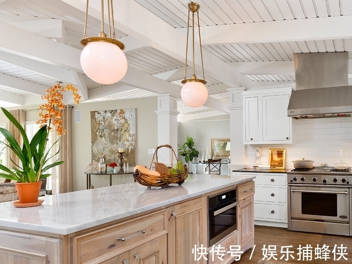 简约|丰富室内光源层次,达到良好的照明效果,整体也很时尚