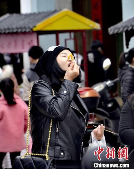 钦州|广西钦州老街的新年“味”