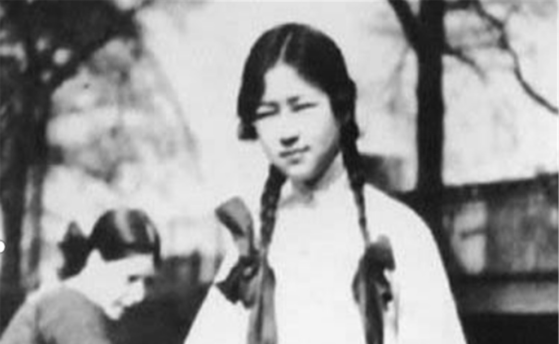 林徽因死后7年,梁思成后妻林洙曾回忆:她太瘦了,实在算不上是美人