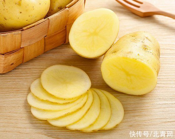 西红柿|高血压患者容易缺钾?这几大补钾蔬菜你需要知道