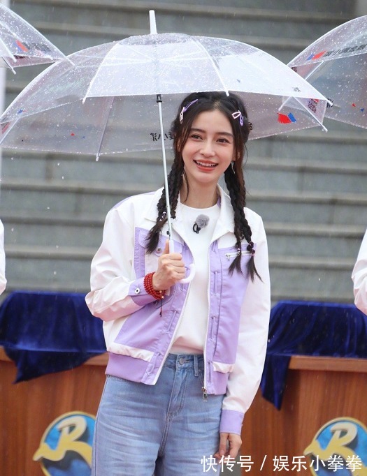 常驻嘉宾|《跑男黄河篇2》路透，3位女嘉宾都是双马尾，风格现在大不一样