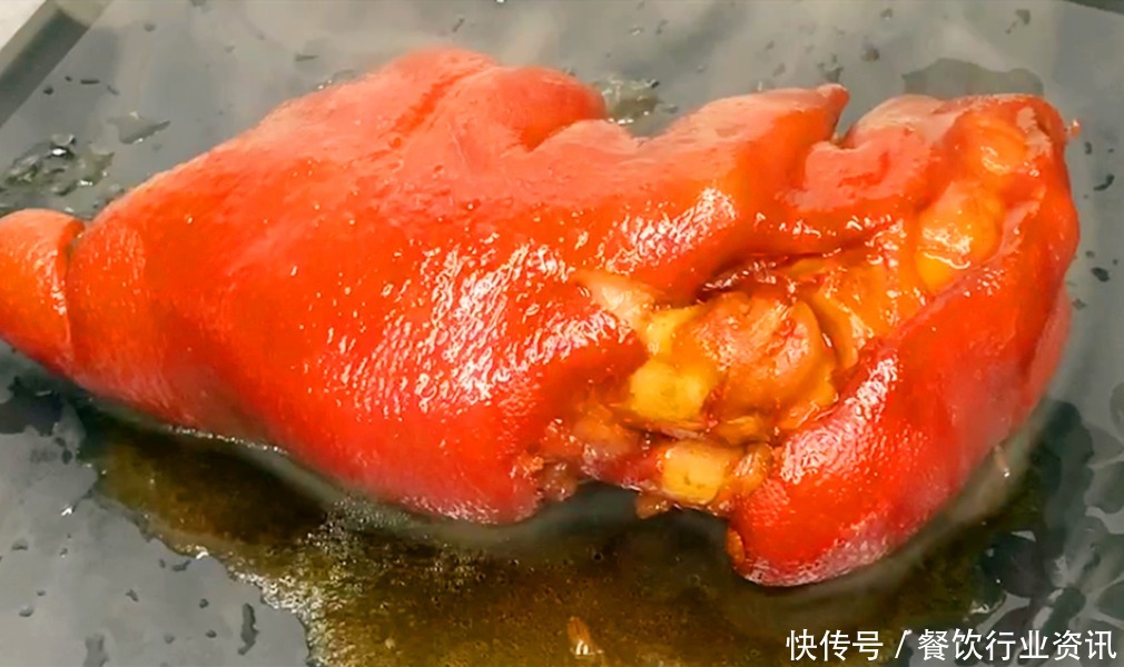 牛羊肉|红烧猪蹄美容又养颜,比牛羊肉还温补,女性要多吃