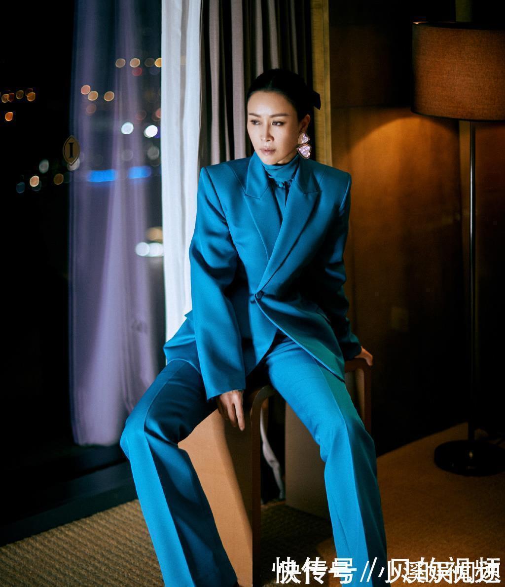 直发|50多岁的女人留什么发型美?齐肩短发清爽又时尚,披肩发也可以