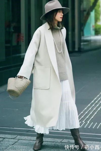 大衣 没穿过高领衫的你可就out了!赶紧学日系博主这样穿,美得更优雅