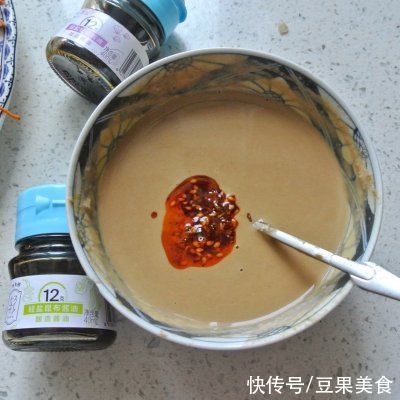 米醋|#巨下饭的家常菜#五彩大拉皮