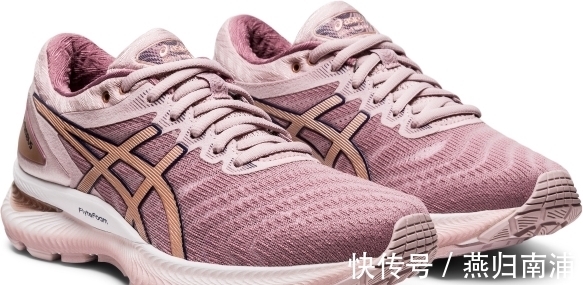 稳定片 一秒GET亚瑟士GEL-NIMBUS 22最新科技,极致的奔跑体验