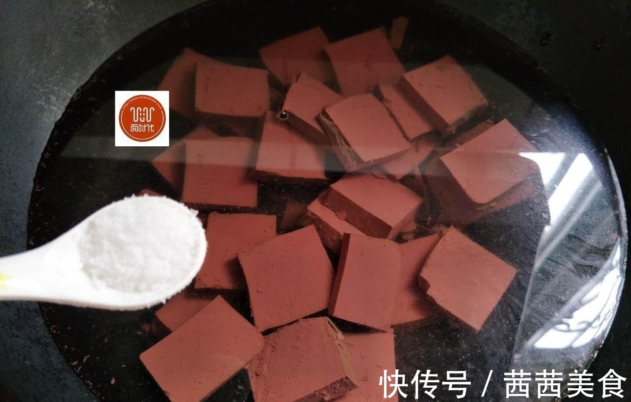 血块|教你做个下饭菜，做法简单易学，比大鱼大肉好吃，十分过瘾