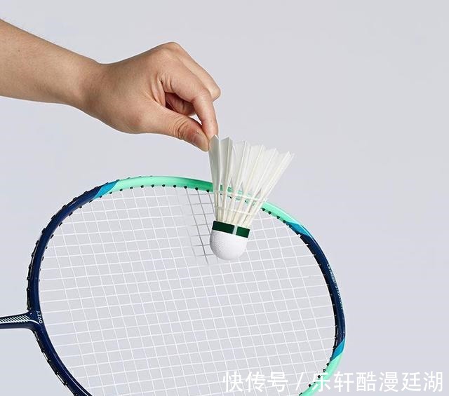 接发球|我国女子羽毛球,正向着规范化前进,逐渐向职业化、精准化发展