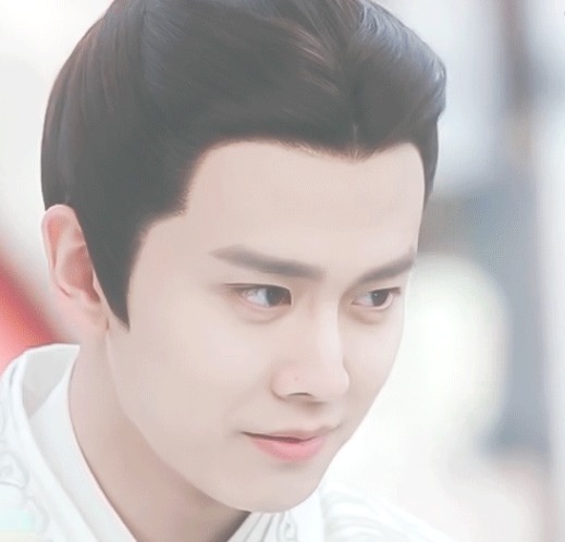 锦衣|锦衣之下:今夏是陆绎的掌心宝,路上有坑和石头,他都会提醒今夏