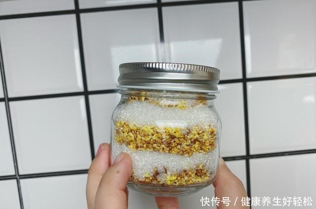 桂花最简单的几种保存方法,学会了一年四季都能吃到桂花做的美食!