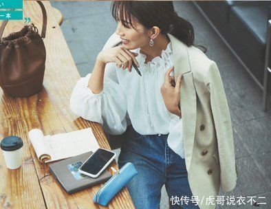 换季衣服别买太多，但白色衬衫要准备几件，三四十岁穿它更高级