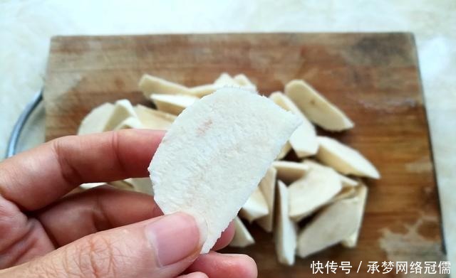 广东人常用这“树根”煲汤,一周2次,滋补养颜,睡得香气色好