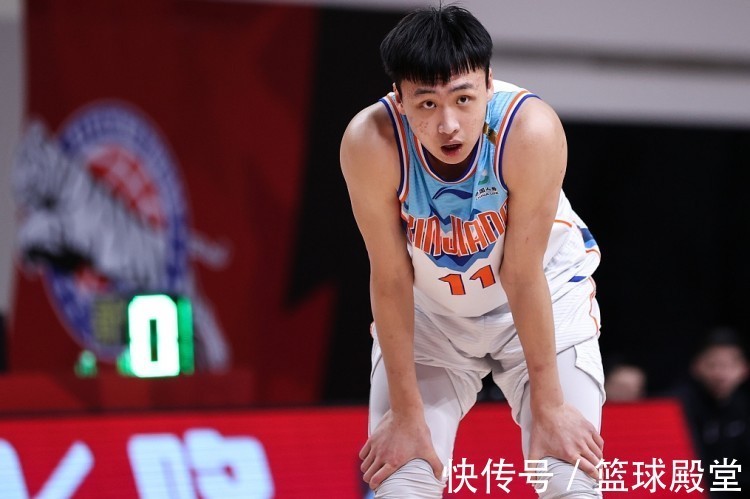 齐麟|齐麟因伤退出国家队，未来4大锋线强势崛起，他的上限也就这样了