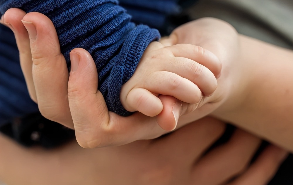 孩子免疫力差怎么办?纽瑞优燕窝酸乳铁蛋白不可少