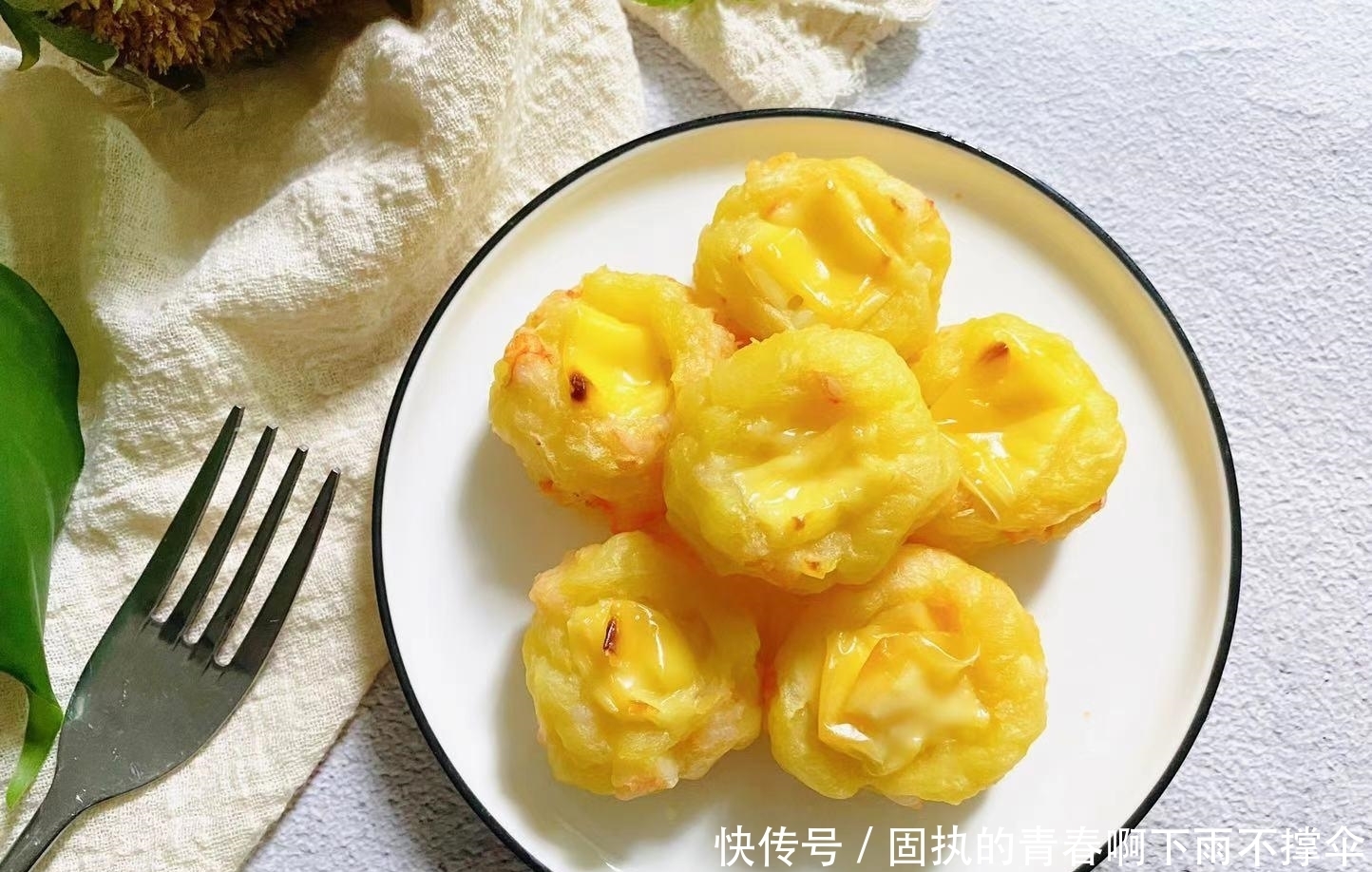 虾仁|简单易做≠没营养,娃吃的土豆泥这样做,双重补钙松软香甜超好吃