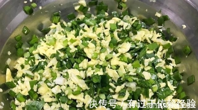 高筋面粉|吃了20年饺子，饺子面粉一直用错了，怪不得煮的饺子破皮不筋道