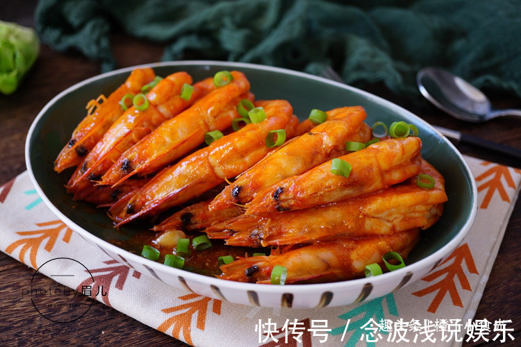 虾皮|吃虾时,要不要去虾线?70岁老渔民告诉你真相,有些常识要知道