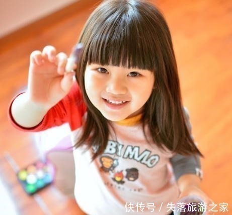 衣物|看到孩子在幼儿园的午睡照片,家长该醒醒,到底怎么给孩子买衣服