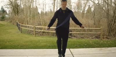 小伙|瘦小伙尝试每天跳绳2000下，坚持半个月，看跳绳效果怎么样