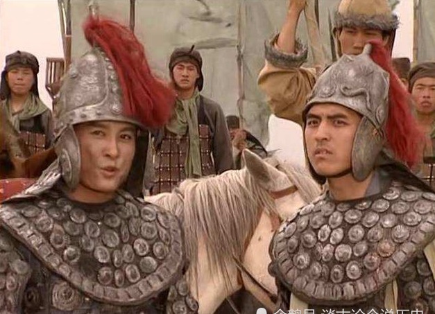 打败|刘备称汉中王,开始册封功臣,为何马超排在第一?诸葛亮不行吗?