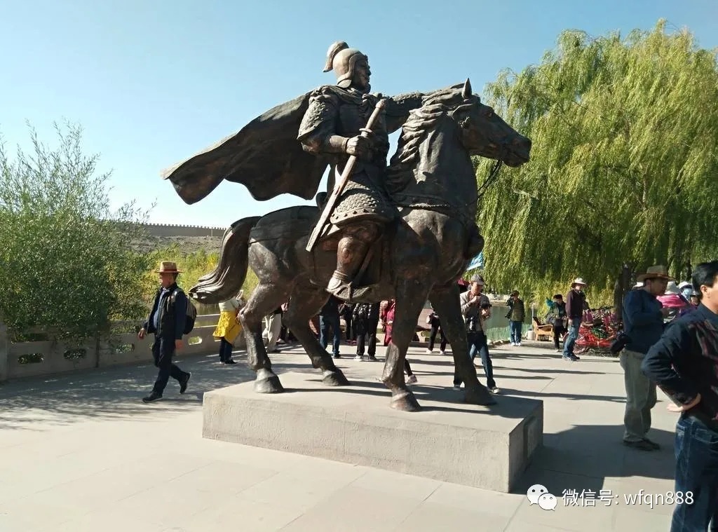 马明达#明朝有位武林高手,练成独步天下枪法,却在战场上窝囊地死去