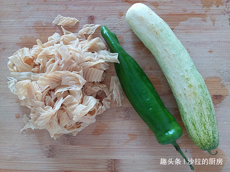 皮肤|天然“黄体酮”找到,一周3次,皮肤紧致细腻显年轻,女性多吃好