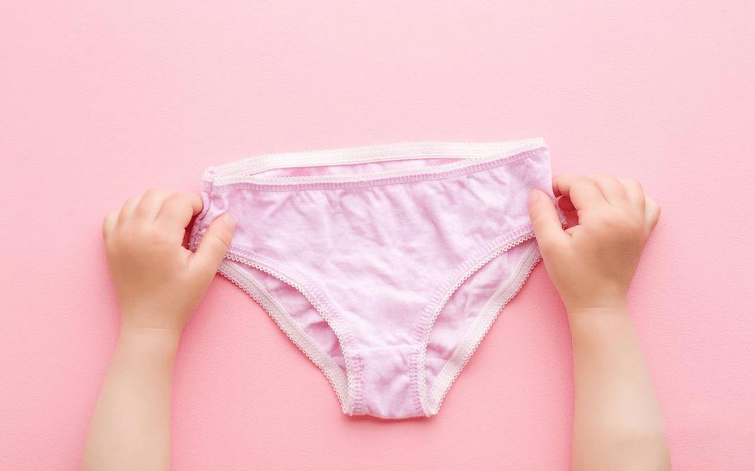 如厕|孩子几岁必须穿内裤?不是3岁,不是4岁!穿错了当心影响生育