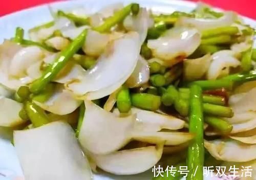 百合花|提醒大家:失眠最怕吃这菜,睡不好的人要多吃,晚上吃一盘,睡到大天亮