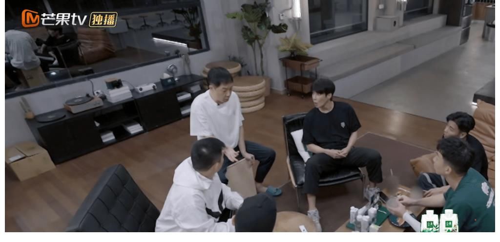 张淇|《披荆斩棘》二公舞台好绝，大湾区暂排第二，言承旭组遭降维打击