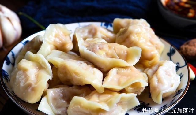 如何去除肉腥味其实，放料酒是不对的，我会教你正确的方法