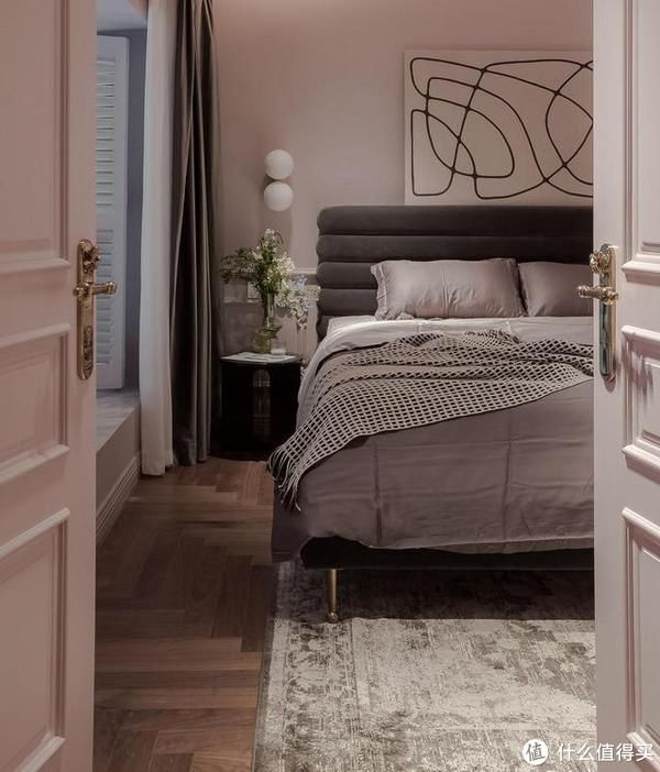 夫妻|成都夫妻家中的高级场面：凭一个楼梯就圈粉无数，职住一体太爽了