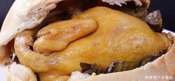 服务员|老外点了一份叫花鸡,端上来却不见鸡肉,叫来服务员后尴尬了