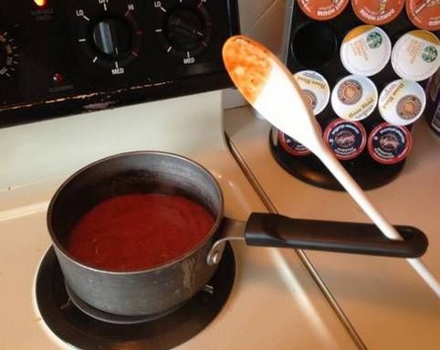 凳子上的圆洞到底是干嘛用的?透气用的吗?真相竟然令我大吃一惊~