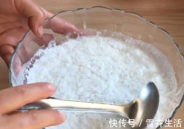 蛋糕|我家大米从不煮粥,这样做个个开花,米香十足比蛋糕还松软