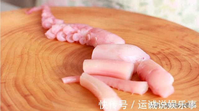 章鱼|虾仁章鱼蟹肉海鲜大咖云集的海鲜饼来了,简单美味口口鲜嫩满足