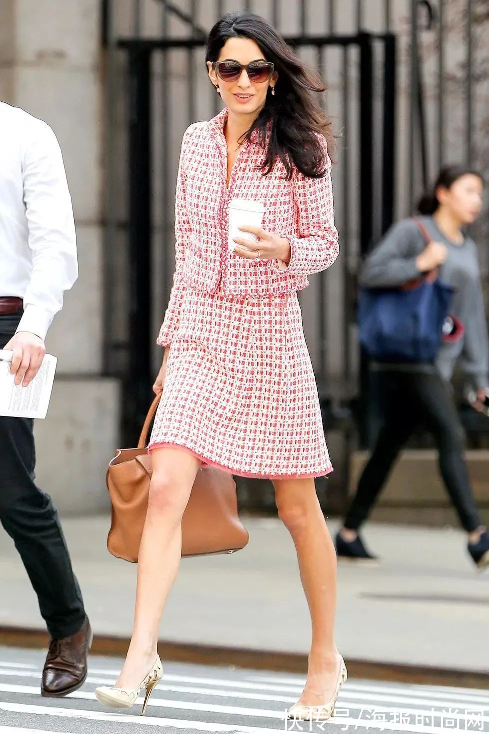 搭配|奢侈的同时也很实用，一起聊聊今秋可以借鉴的“CELINE式”穿搭