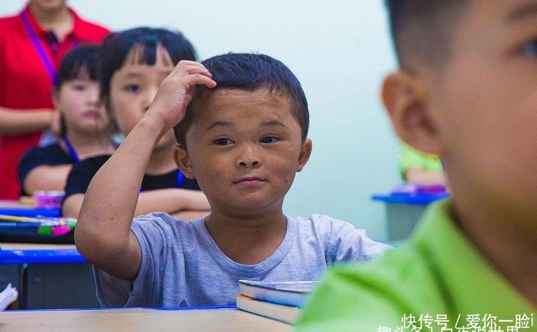 乡村男孩|“小马云”褪去马云光环,回归乡村男孩,只因越长越不像