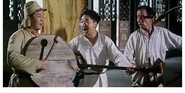 《点赞!达人秀》太精彩!谢霆锋当场邀请武术达人演电影