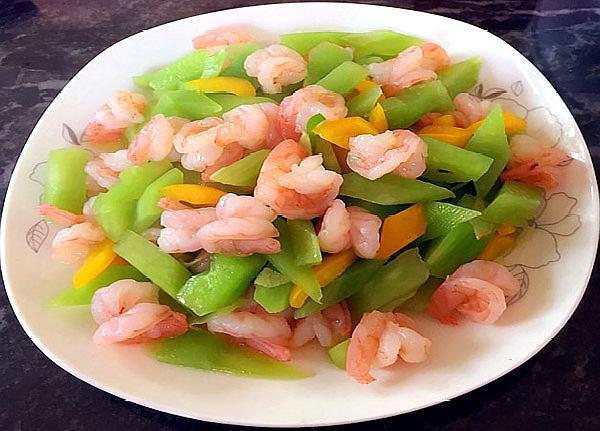 菠菜|妇科大夫女人36 后，常喝“2红”，多吃“2青”，预防早衰