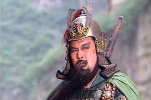 至今|项羽故乡有把300斤的霸王戟，至今无人能拿起，现代人体质太差？