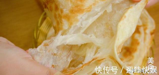 油酥|烙饼想要柔软多层?大多以为要抹很多油,用开水烫面,其实都不对