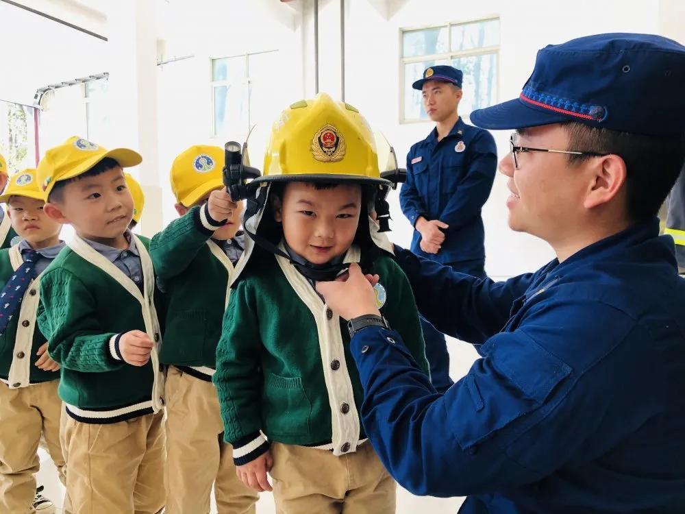 幼儿园|阜南幼儿园的孩子们，你有一份来自玉泉幼儿园的邮件请注意查收