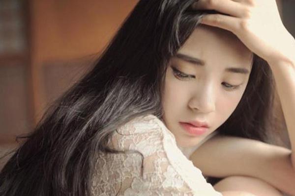 高危型|HPV呈阳性的女性身上3处疼痛要警惕,别硬撑到宫颈癌